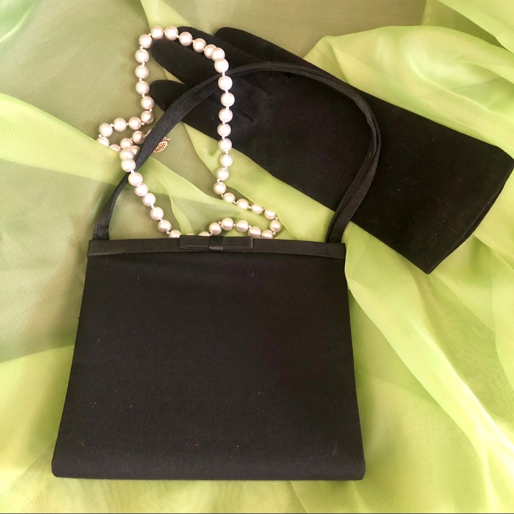 Kenneth Cole Simple Black Bag